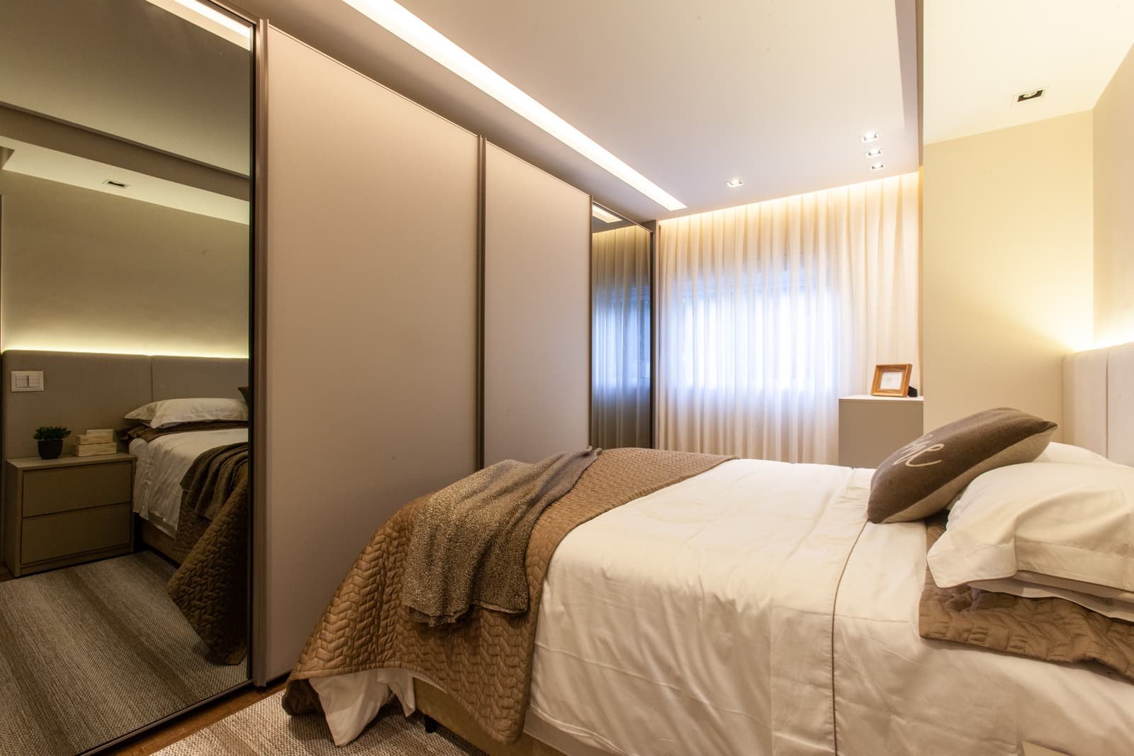 Suíte Master — Apartamento S|R (70 m²), Aclimação — ML Arquitetos Associados