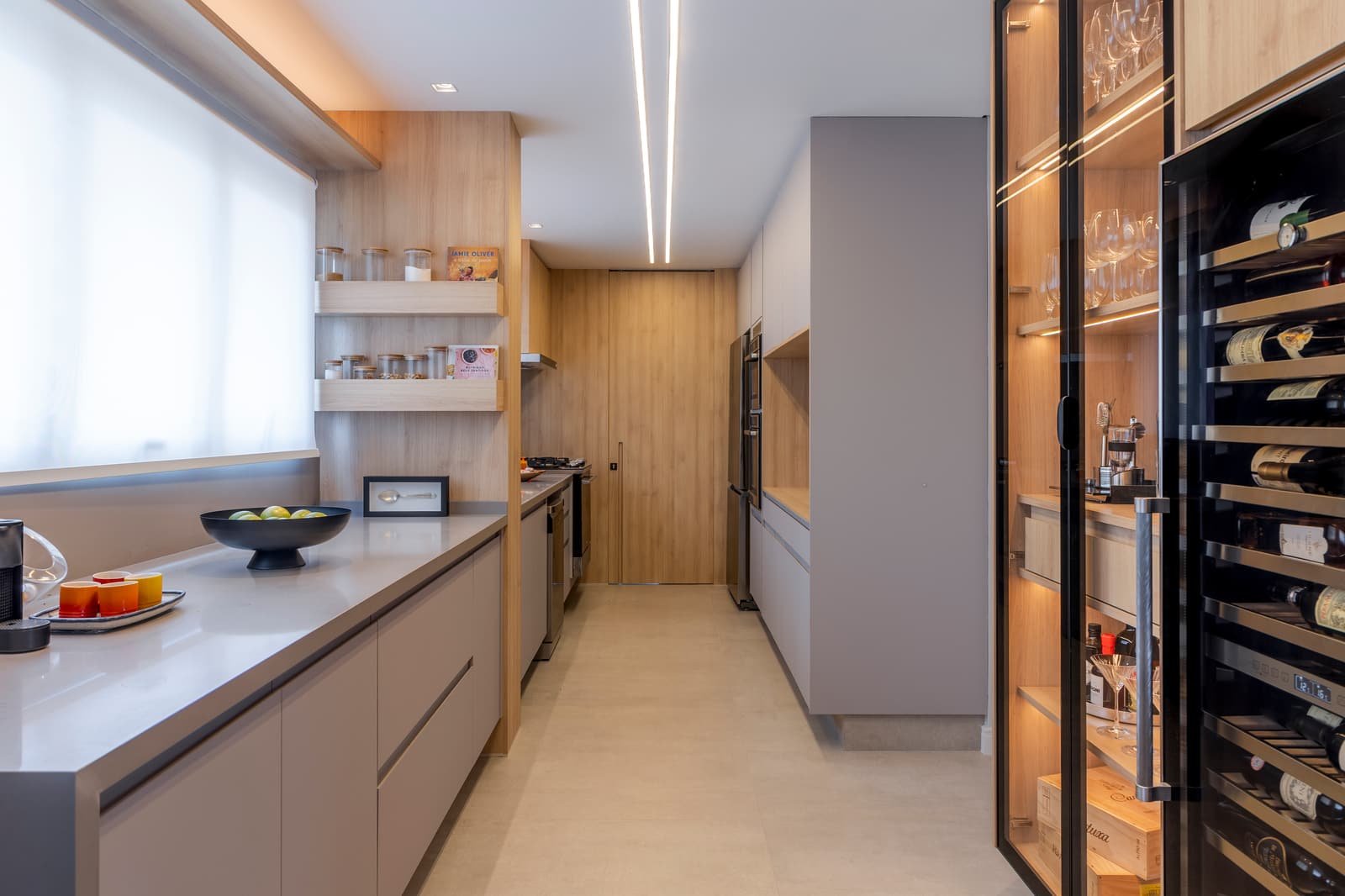 Cozinha & Adega — Apartamento S|R, Aclimação — ML Arquitetos Associados