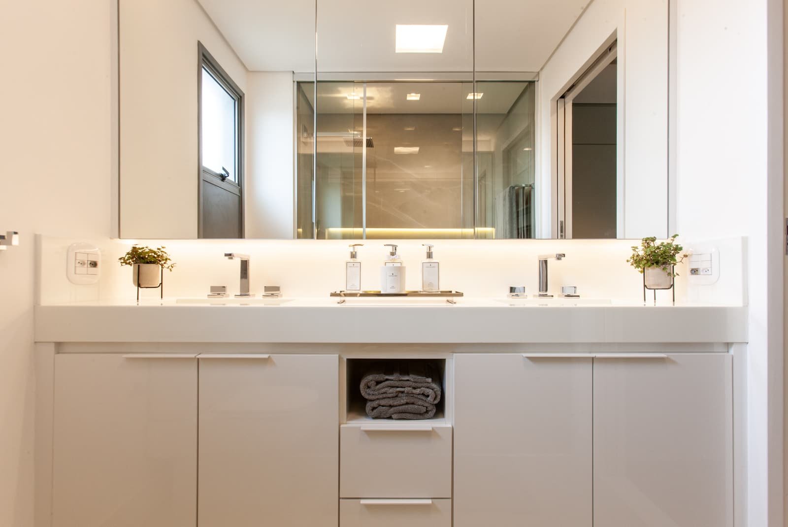 Lavabo — Apartamento S|A, Vila Madalena — ML Arquitetos Associados